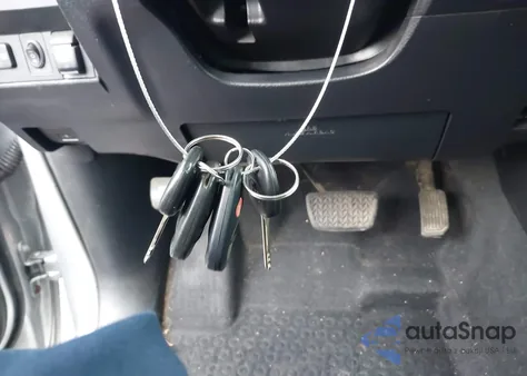 2017 Toyota Tundra Sr5 5.7L V8 из США, поврежденный, VIN 5TFDY5F14HX584946